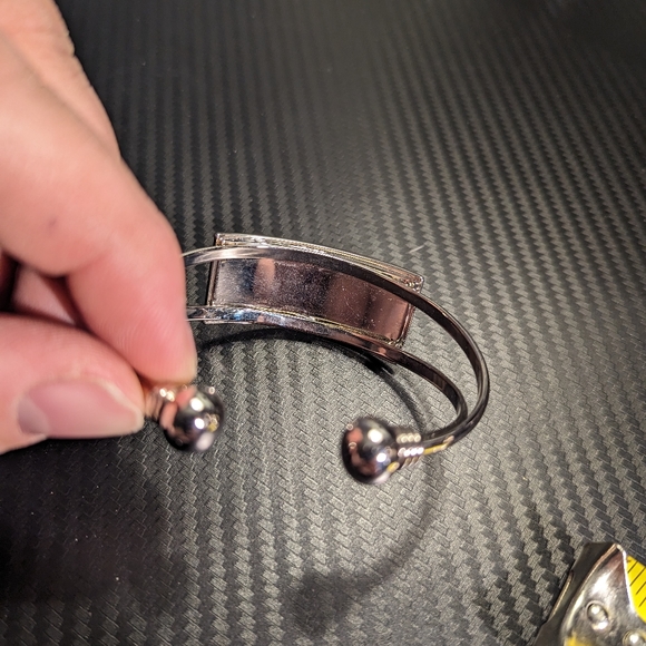 Hummingbird Copper Etched Mosaic Bracelet - Picture 3 of 5